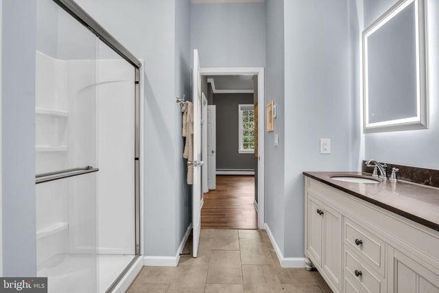 250 MOORELAND AVE, Carlisle, PA 17013