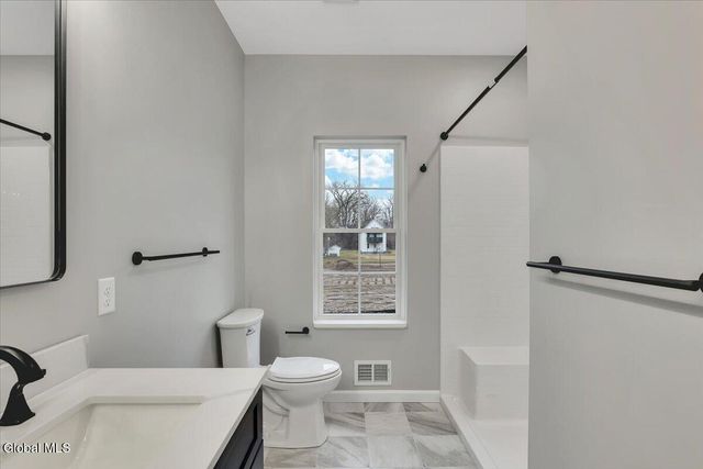 10 Livingston Avenue, Scotia, NY 12302