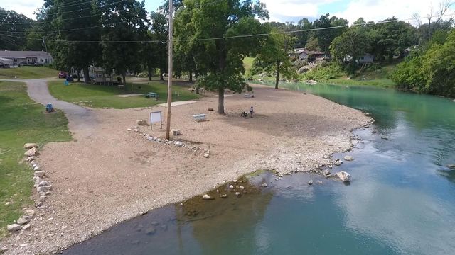 107 Us 63, Mammoth Spring, AR 72554