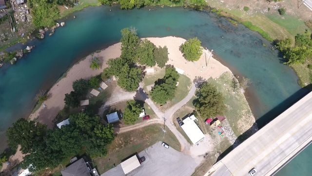 107 Us 63, Mammoth Spring, AR 72554