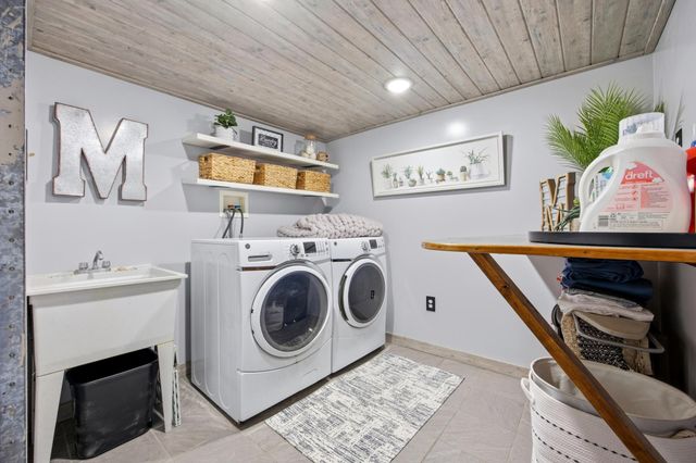 719 15th Street S, Fargo, ND 58103