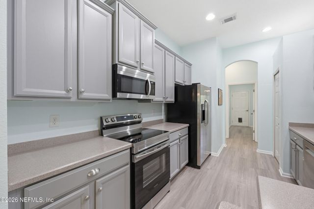 97646 BLUFF VIEW Circle, Yulee, FL 32097