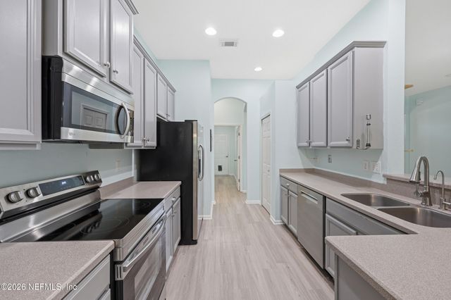 97646 BLUFF VIEW Circle, Yulee, FL 32097