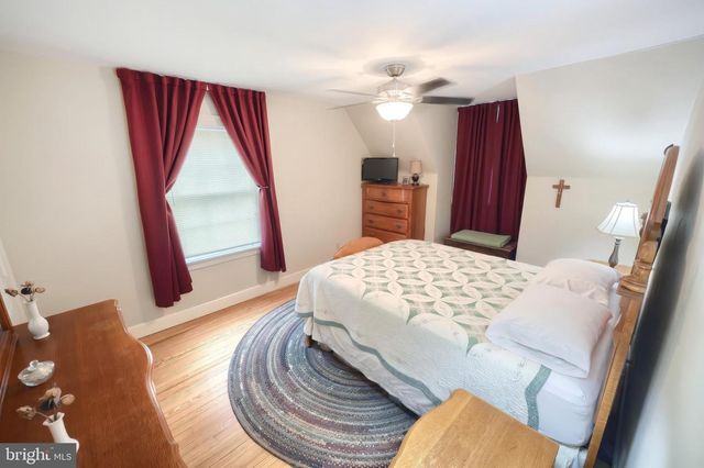 272 FREDERICK ST, Hanover, PA 17331