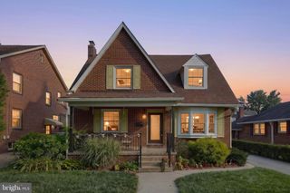 272 FREDERICK ST, Hanover, PA 17331