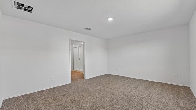 398 Ebbsfleet DR, Uhland, TX 78640