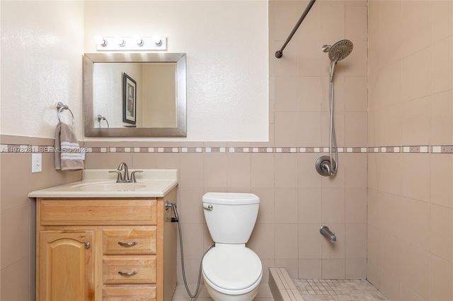 14358 SW 168th St, Miami, FL 33177