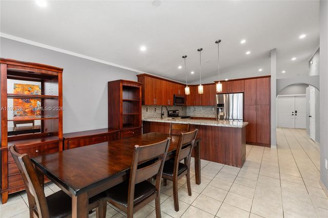 14358 SW 168th St, Miami, FL 33177