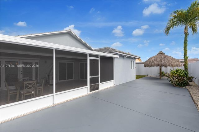 14358 SW 168th St, Miami, FL 33177