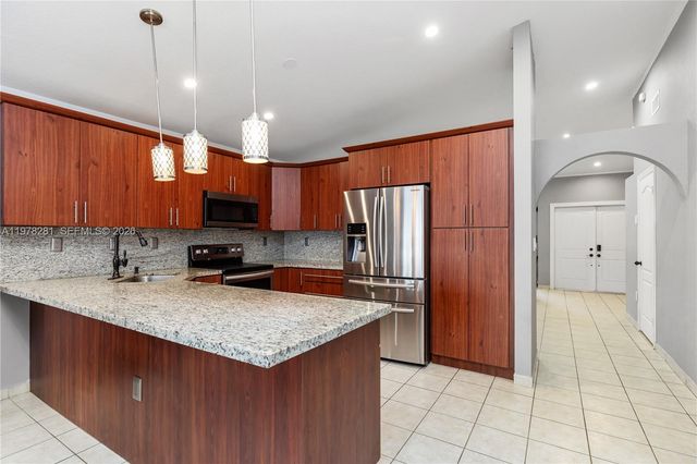 14358 SW 168th St, Miami, FL 33177