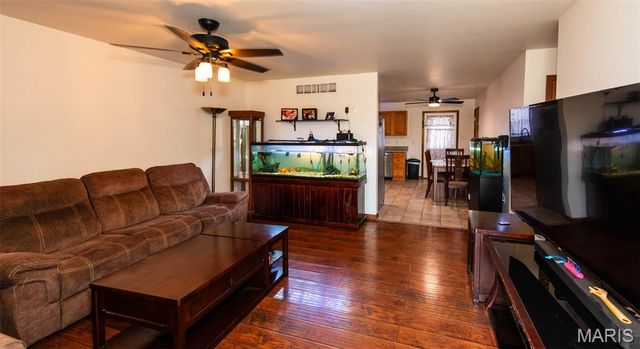 1420 Sandpiper Drive, St Clair, MO 63077