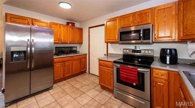 1420 Sandpiper Drive, St Clair, MO 63077