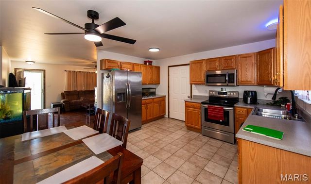 1420 Sandpiper Drive, St Clair, MO 63077