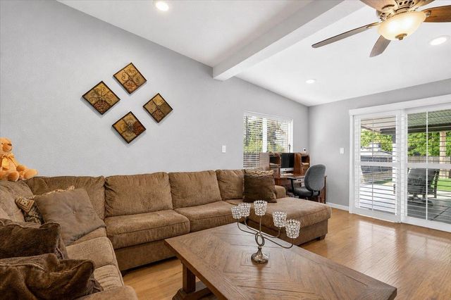 6342 Larry Way, North Highlands, CA 95660