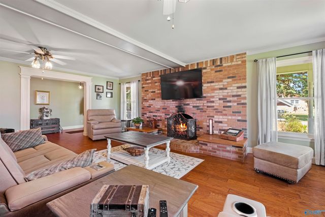 262 Karaway Hills, Gadsden, AL 35901