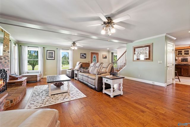 262 Karaway Hills, Gadsden, AL 35901