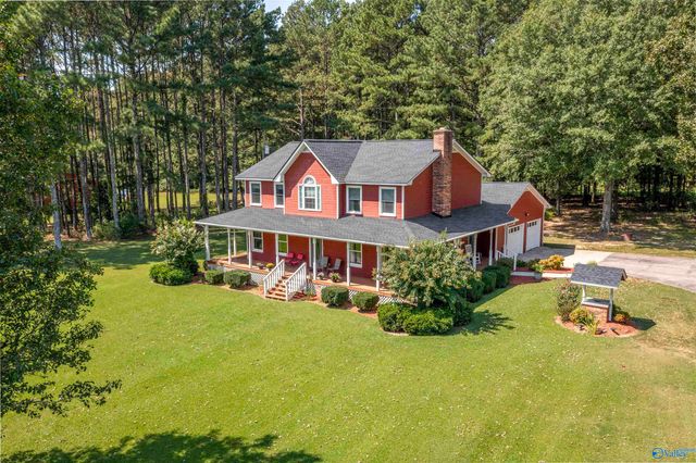 262 Karaway Hills, Gadsden, AL 35901