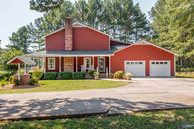 262 Karaway Hills, Gadsden, AL 35901