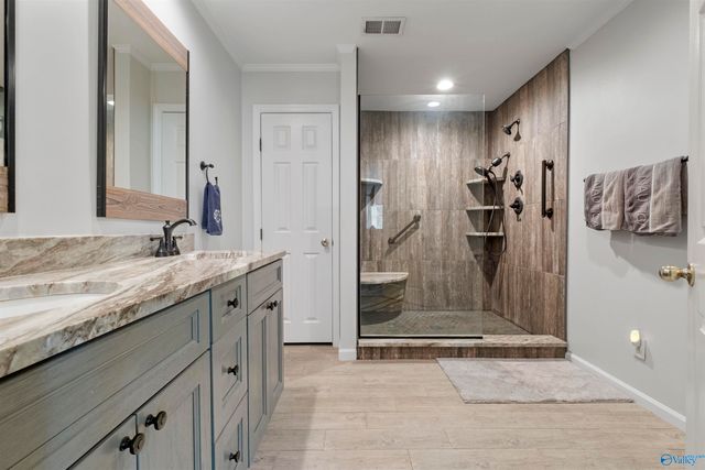 262 Karaway Hills, Gadsden, AL 35901