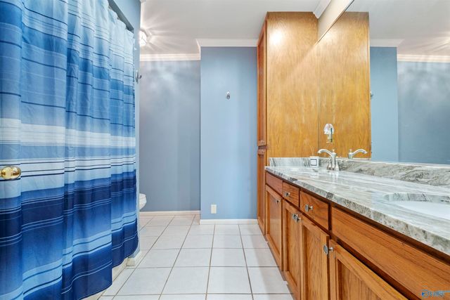 262 Karaway Hills, Gadsden, AL 35901