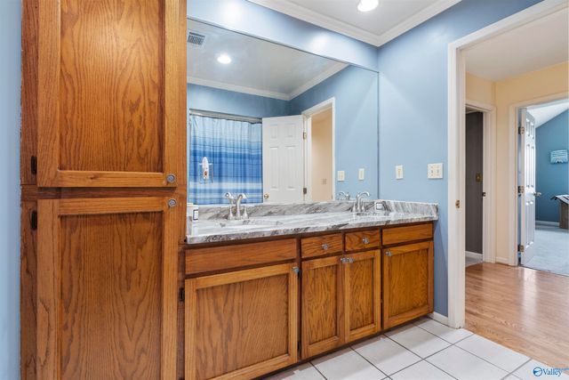 262 Karaway Hills, Gadsden, AL 35901