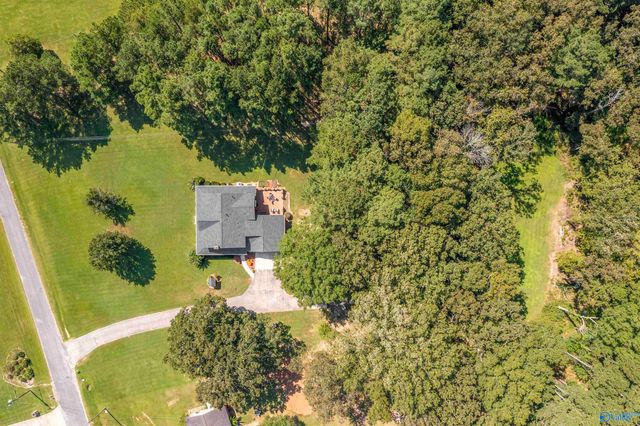 262 Karaway Hills, Gadsden, AL 35901