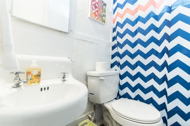 320 W Canty Street 4, Dallas, TX 75208