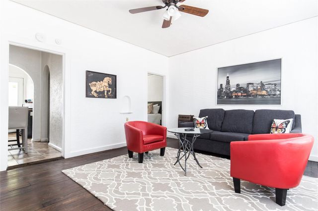 320 W Canty Street 4, Dallas, TX 75208