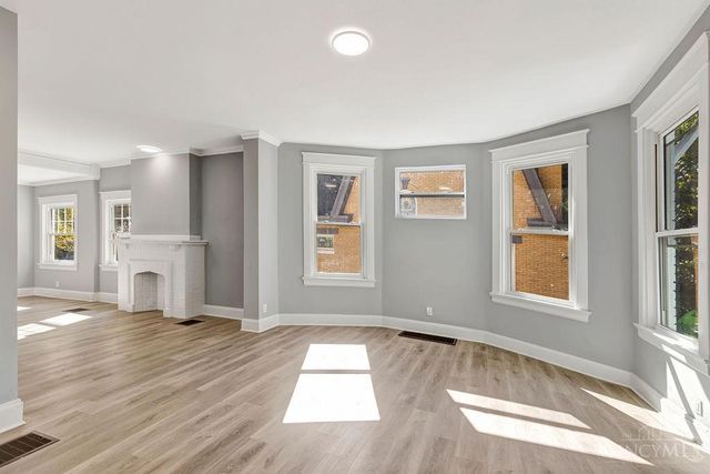 919 Sunset Avenue, Cincinnati, OH 45205