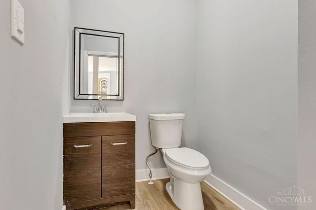 919 Sunset Avenue, Cincinnati, OH 45205