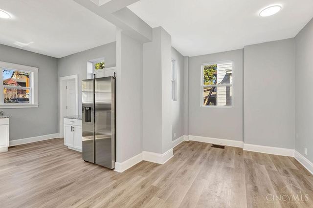 919 Sunset Avenue, Cincinnati, OH 45205