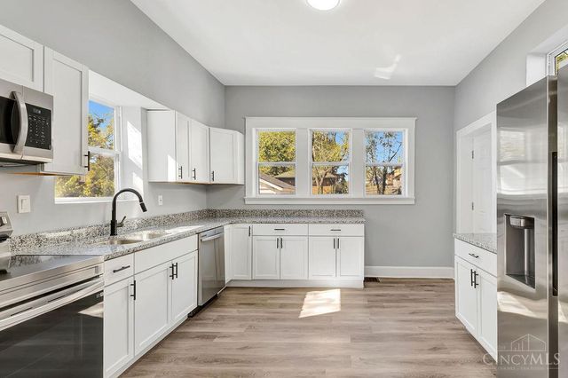 919 Sunset Avenue, Cincinnati, OH 45205