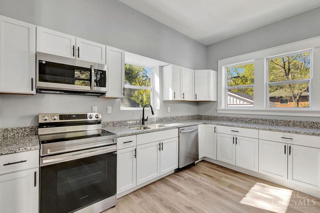 919 Sunset Avenue, Cincinnati, OH 45205