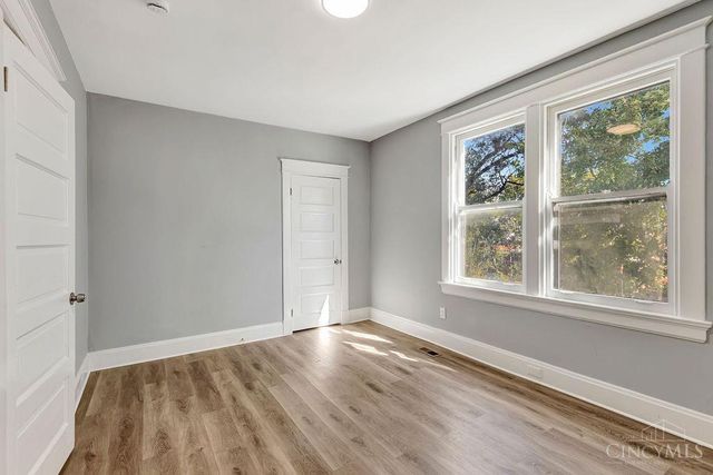 919 Sunset Avenue, Cincinnati, OH 45205