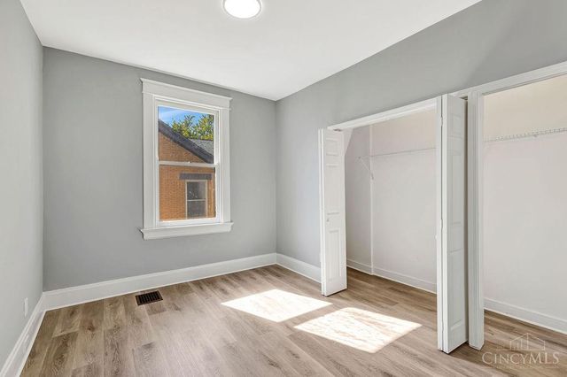 919 Sunset Avenue, Cincinnati, OH 45205