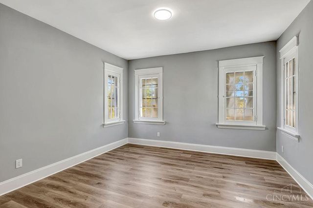 919 Sunset Avenue, Cincinnati, OH 45205