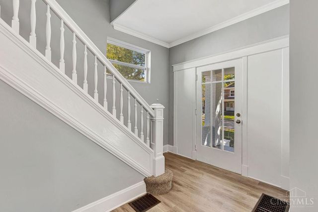 919 Sunset Avenue, Cincinnati, OH 45205