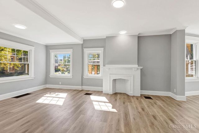 919 Sunset Avenue, Cincinnati, OH 45205