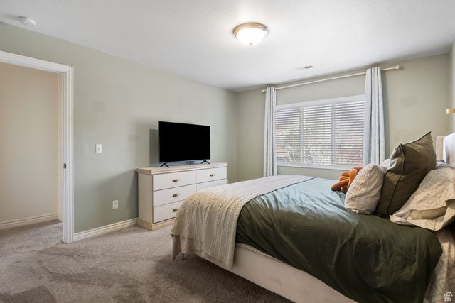 668 E CLEARWATER DR, Layton, UT 84041