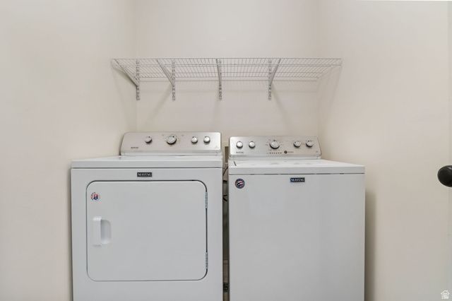 668 E CLEARWATER DR, Layton, UT 84041