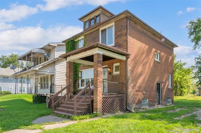 8928 Mackinaw Street, Detroit, MI 48204