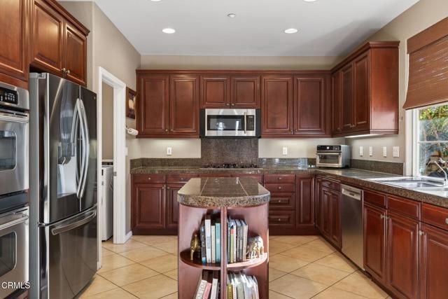 1907 Tanager Street, Ventura, CA 93003