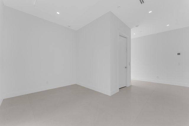 913 Denery Lane, Delray Beach, FL 33483