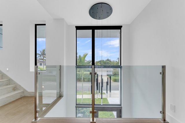 913 Denery Lane, Delray Beach, FL 33483