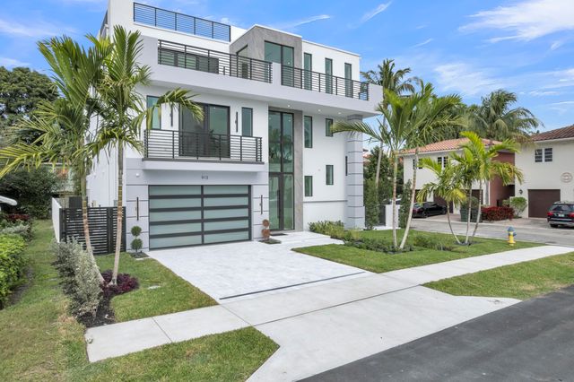 913 Denery Lane, Delray Beach, FL 33483