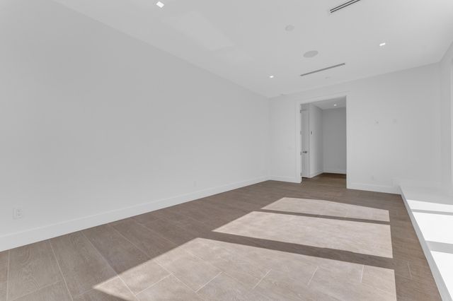 913 Denery Lane, Delray Beach, FL 33483