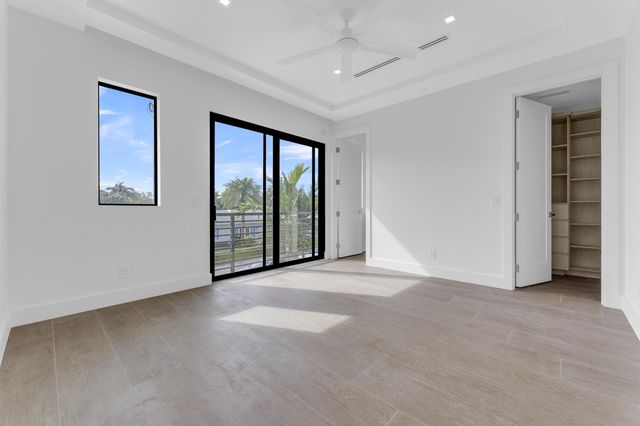 913 Denery Lane, Delray Beach, FL 33483