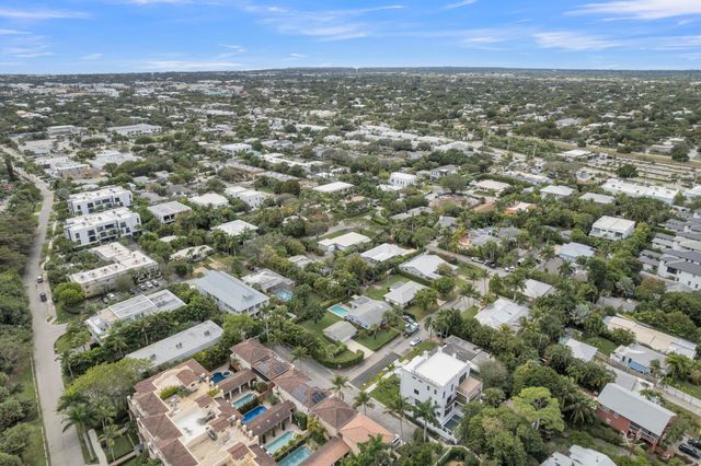 913 Denery Lane, Delray Beach, FL 33483