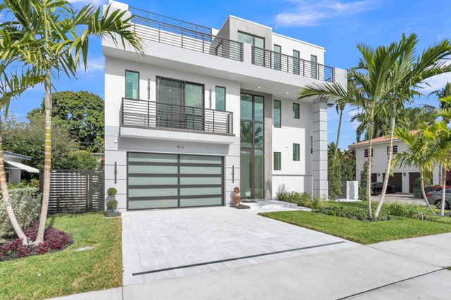 913 Denery Lane, Delray Beach, FL 33483