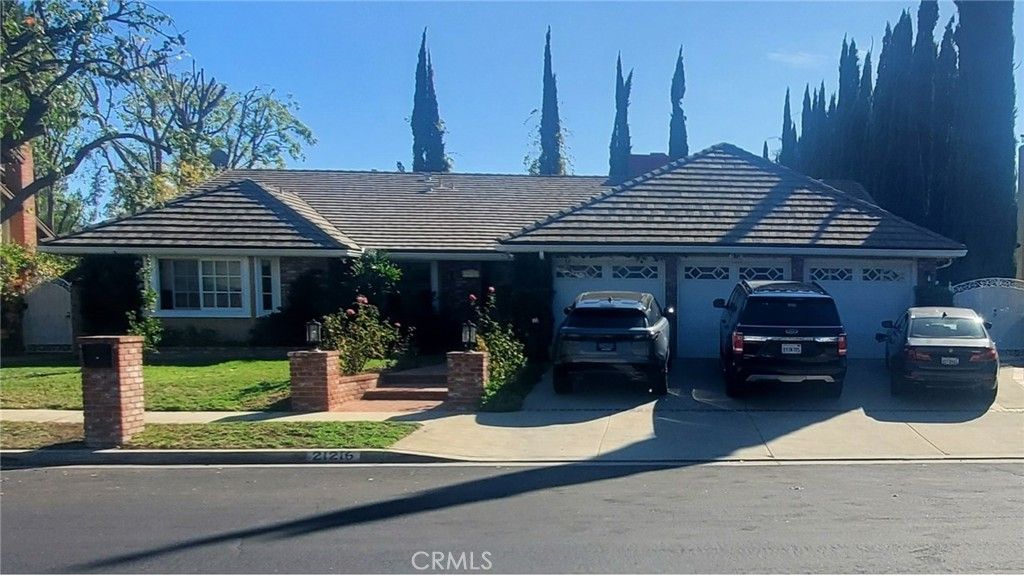 21216 Nashville, Los Angeles, CA 91311